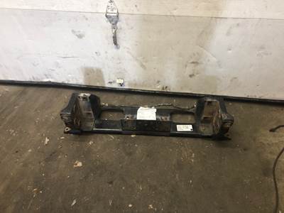 International 9900 Frame Horn