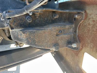 International 9900 Frame Horn