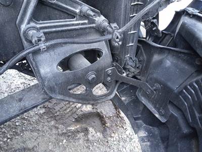 International LT Frame Horn