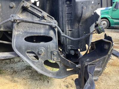 International LT Frame Horn