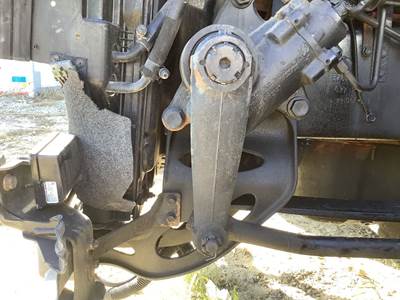 International LT Frame Horn