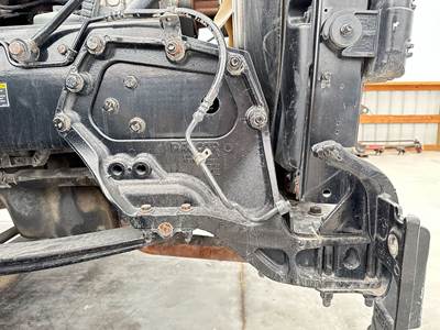 Kenworth T680 Frame Horn