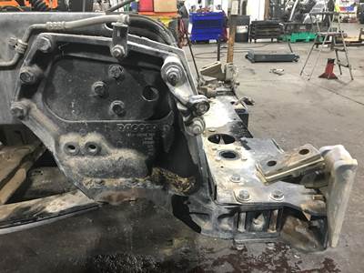 Kenworth T880 Frame Horn