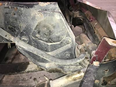 Peterbilt 387 Frame Horn