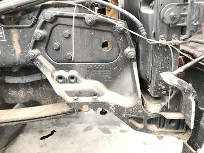 Peterbilt 579 Frame Horn