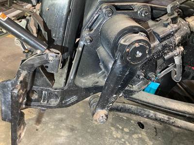 Peterbilt 579 Frame Horn