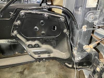 Peterbilt 579 Frame Horn