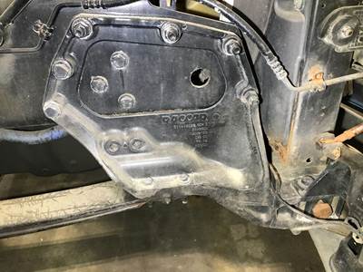 Peterbilt 579 Frame Horn