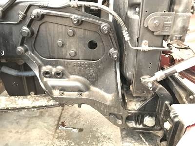 Peterbilt 579 Frame Horn