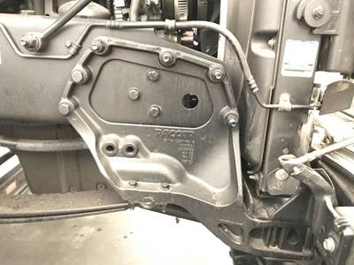 Peterbilt 579 Frame Horn