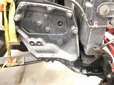 Peterbilt 579 Frame Horn