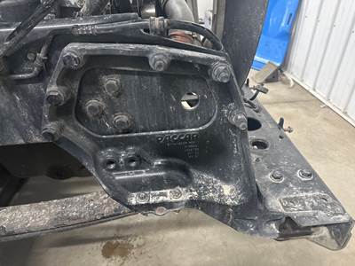 Peterbilt 579 Frame Horn