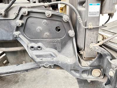 Peterbilt 579 Frame Horn