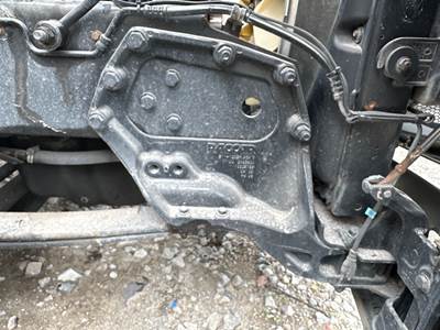 Peterbilt 579 Frame Horn