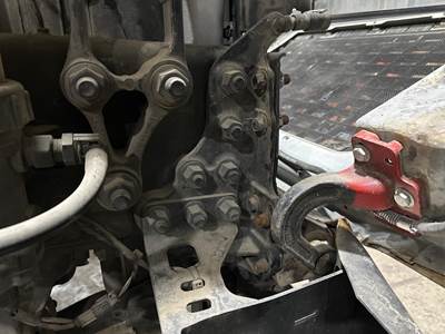 Volvo VNL Frame Horn