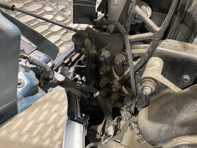 Volvo VNL Frame Horn