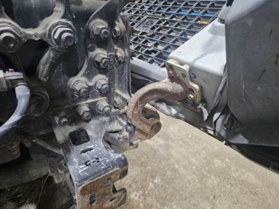 Volvo VNL Frame Horn