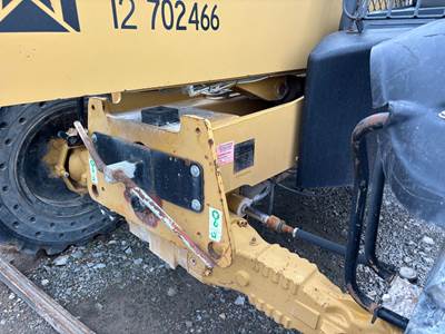 Caterpillar TH360B Frame