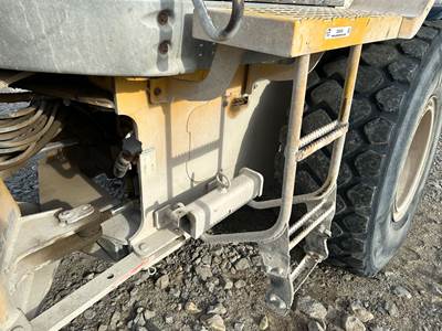 John Deere 544J Frame