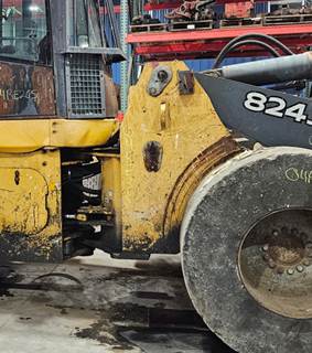 John Deere 744H Frame