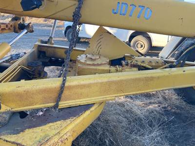 John Deere 770 Frame