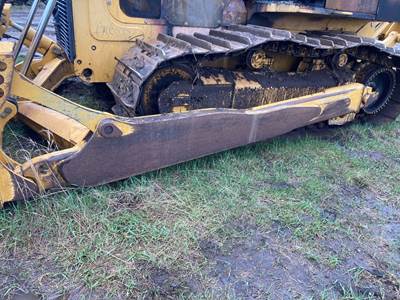 John Deere 850K Frame