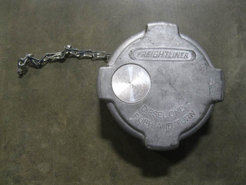 2013 Freightliner CASCADIA Fuel Cap For Sale Spencer, IA 24266352