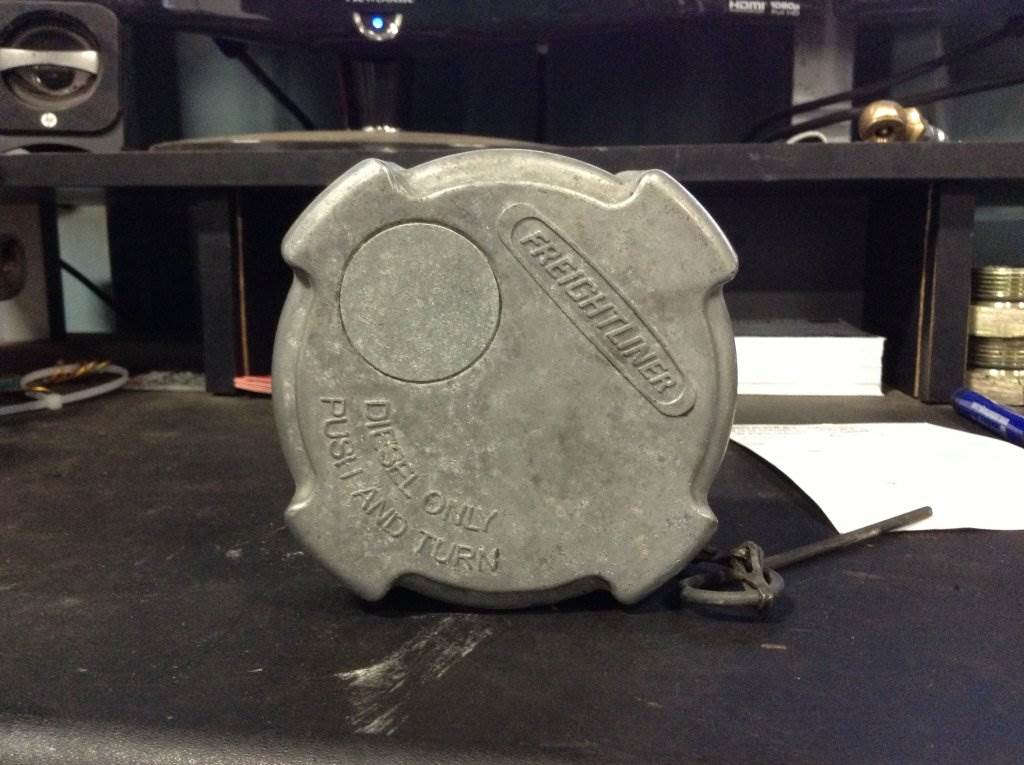 Fuel Cap for a FREIGHTLINER For Sale Spencer, IA 24293946