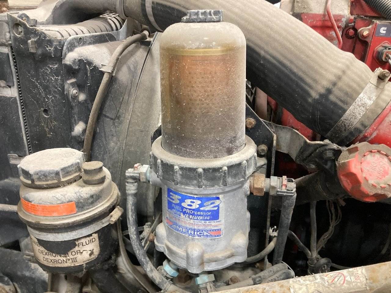2006 Cummins ISX Fuel Filter Assembly for a Volvo VNL For Sale Sioux