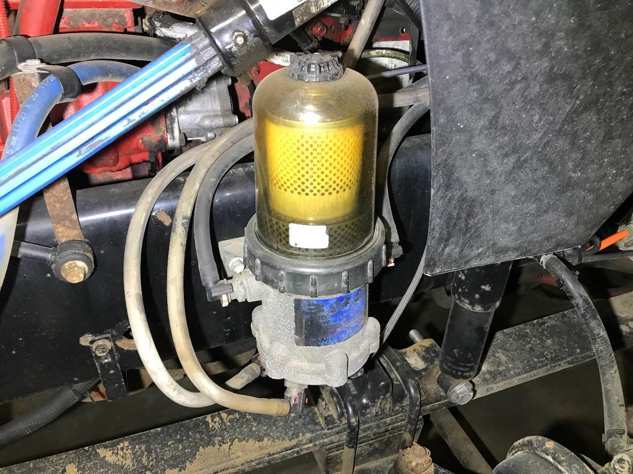 2010 Fuel Filter Assembly for a International Prostar For Sale Sioux