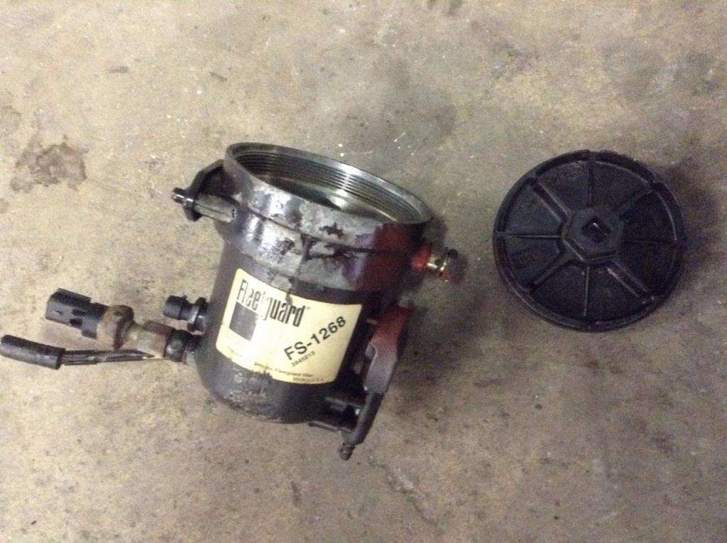 Cummins Fuel Filter Housing