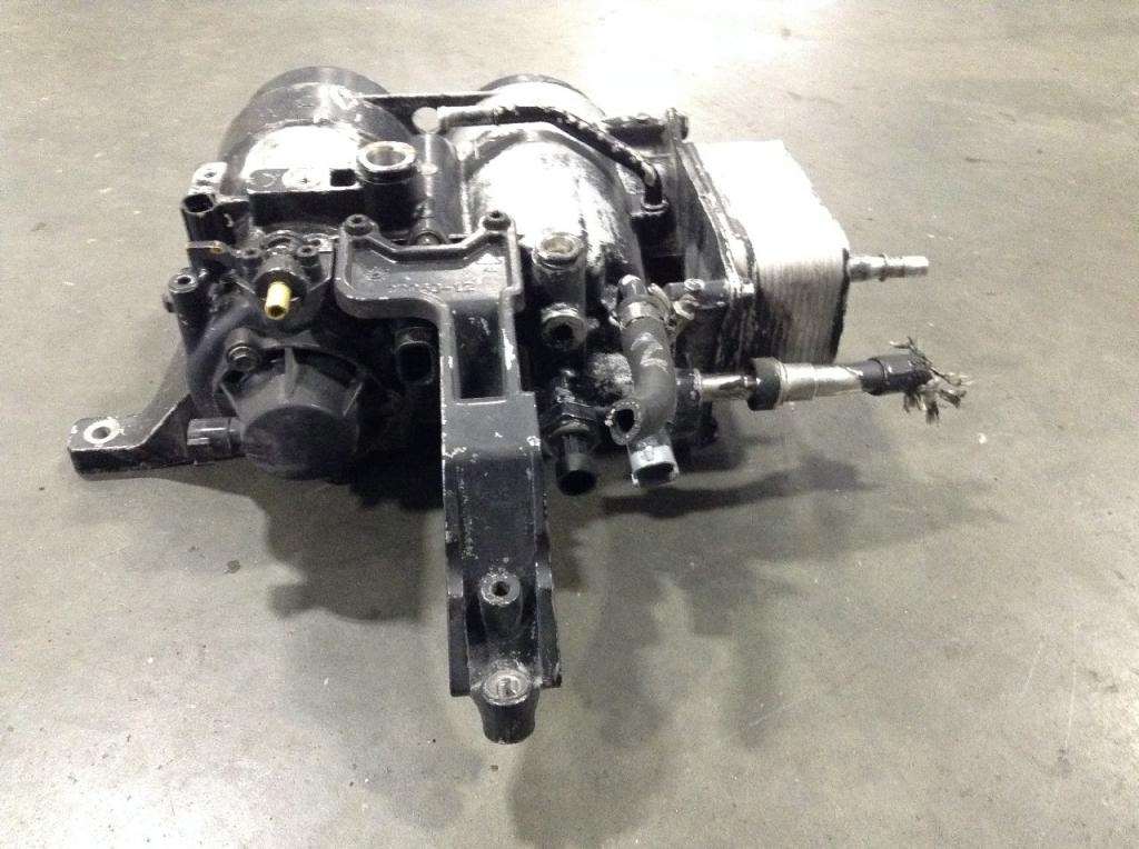 2013 International MaxxForce 7 Fuel Filter Base for a ... maxxforce dt fuel filter housing 