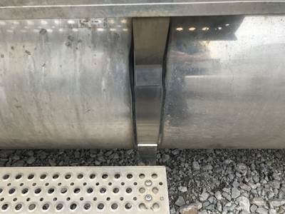 Caterpillar CT660 Fuel Tank Strap / Bracket