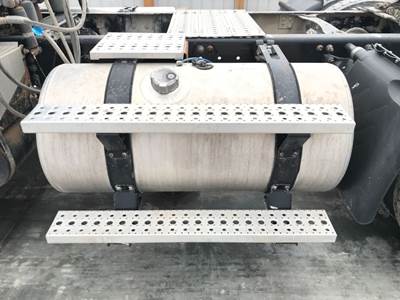 Freightliner Cascadia Fuel Tank Strap / Bracket