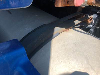 Freightliner Cascadia Fuel Tank Strap / Bracket