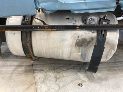 Freightliner Cascadia Fuel Tank Strap / Bracket