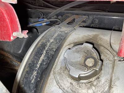 Freightliner Cascadia Fuel Tank Strap / Bracket