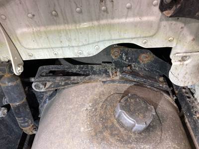 Freightliner Cascadia Fuel Tank Strap / Bracket