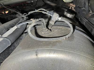 Freightliner Cascadia Fuel Tank Strap / Bracket
