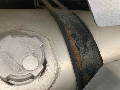 Freightliner Cascadia Fuel Tank Strap / Bracket