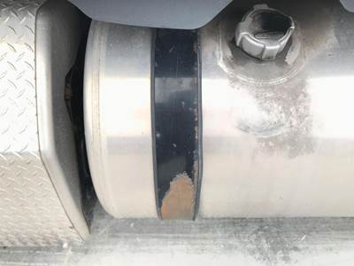 Freightliner Cascadia Fuel Tank Strap / Bracket