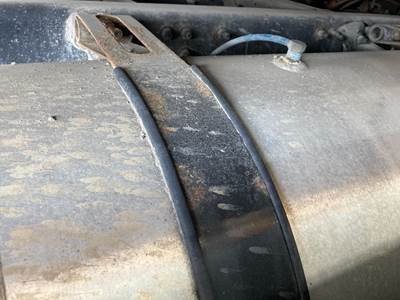 Freightliner Cascadia Fuel Tank Strap / Bracket
