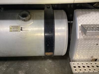 Freightliner Cascadia Fuel Tank Strap / Bracket