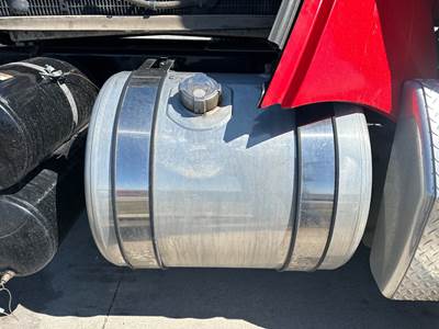 Freightliner Cascadia Fuel Tank Strap / Bracket