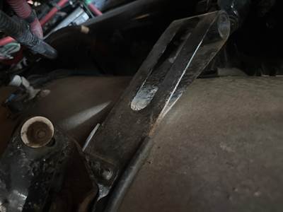 Freightliner Cascadia Fuel Tank Strap / Bracket