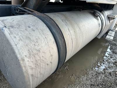 Freightliner Cascadia Fuel Tank Strap / Bracket