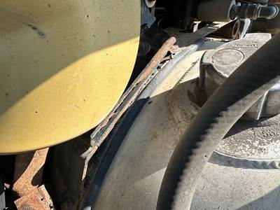 Freightliner Cascadia Fuel Tank Strap / Bracket