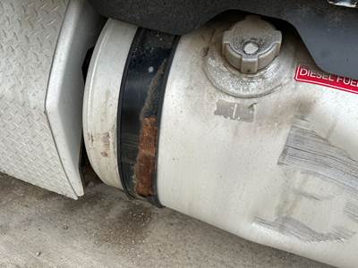 Freightliner Cascadia Fuel Tank Strap / Bracket