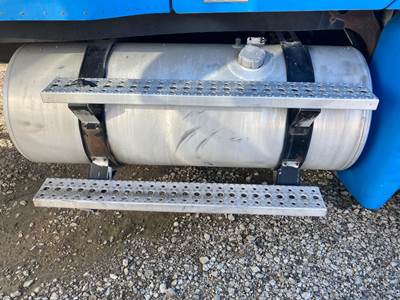 Freightliner Century Class 120 Fuel Tank Strap / Bracket for a Freightliner C120 Century