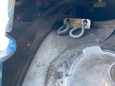 Freightliner Century Class 120 Fuel Tank Strap / Bracket for a Freightliner C120 Century